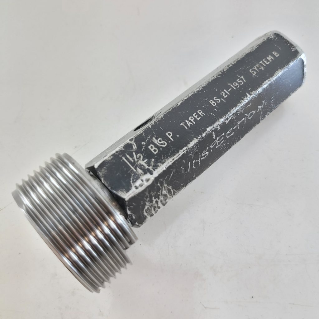 1 1/2" x 11 BSPT Plug Thread Gauge System B (Used)